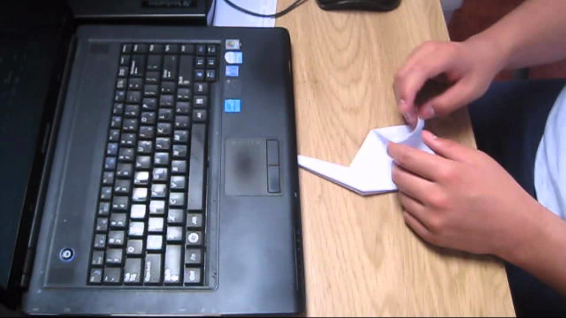 Hoe maak je een origami zwaan?
