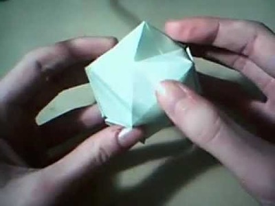 Hoe vouw je een origami bal. How to fold an origami ball