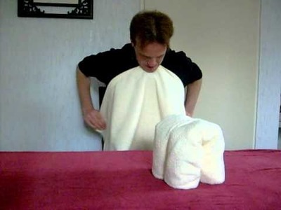 How to fold a towel animal - Schoonmaaktips.info - Handdoeken vouwen Olifant part.2
