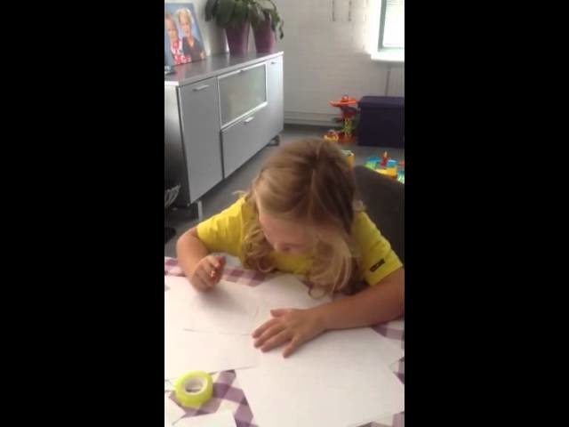 Lizzy - Knutselen met Lizzy