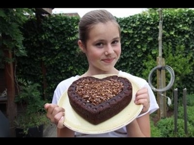 DIY DE LEKKERSTE CHOCOLATE CAKE - NINA HOUSTON
