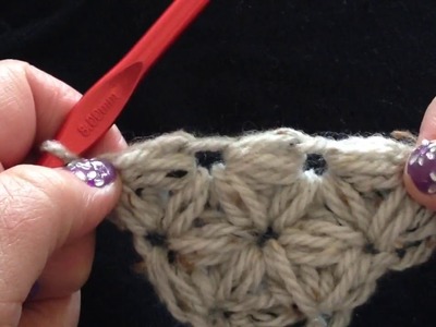 Deel 1 - Wendy's jasmijn omslagdoek vanuit de punt gehaakt - crochet jasmine stitch tutorial