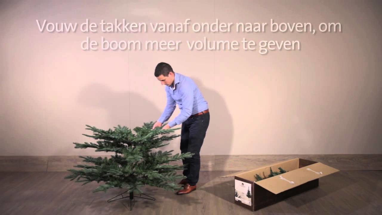 Hoe vouw ik een kerstboom open