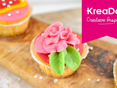 KreaDoe - DIY - Tutorial Cupcakes versieren (met een marsepeinen roosje)