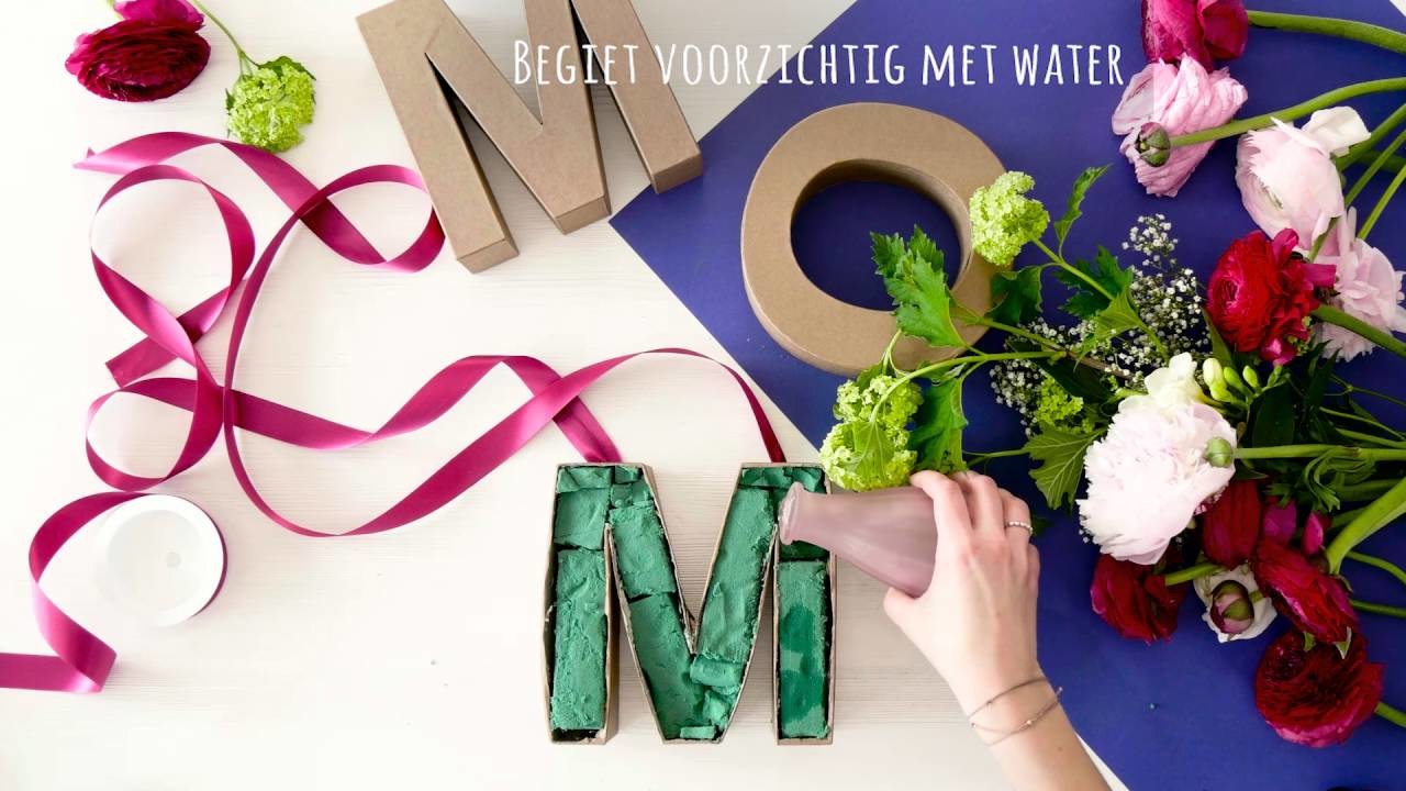 DIY bloemenletters voor moederdag | Westwing stijltips