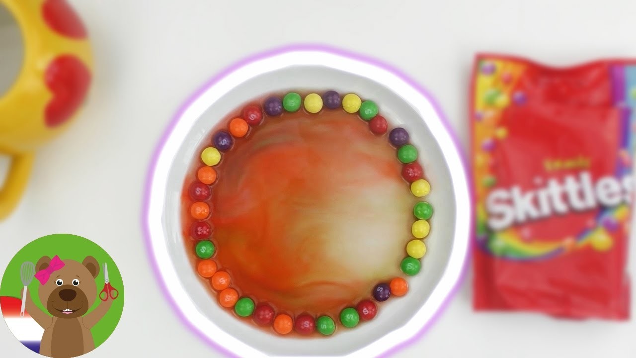 DIY Skittle regenboog zelf maken | Experiment om na te doen voor kinderen | DIY Kids Club