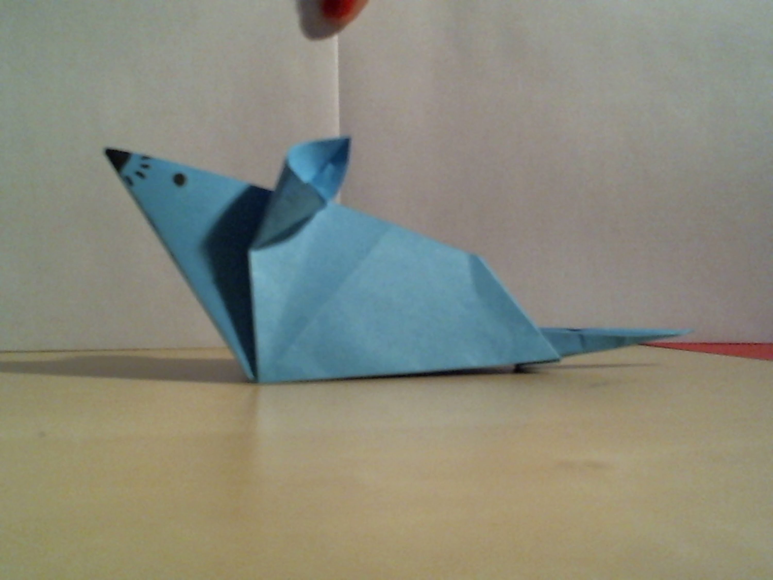 How to fold an origami mouse. Hoe vouw je een origami muis