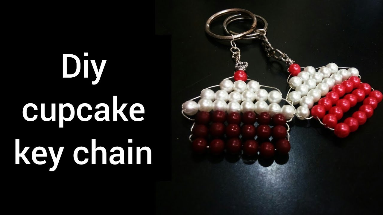 #DIY #keychain #newyeargifts #Christmasgifts #newyear  how to make a easy cupcake keychain