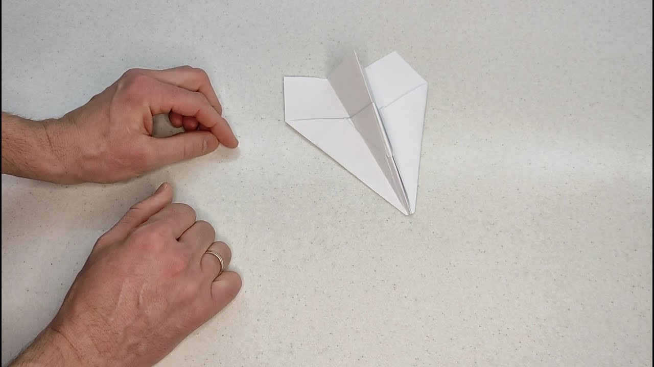 Origami. How to make a Paper Plane.Как сделать бумажный самолётик.Як зробити паперовий літачок