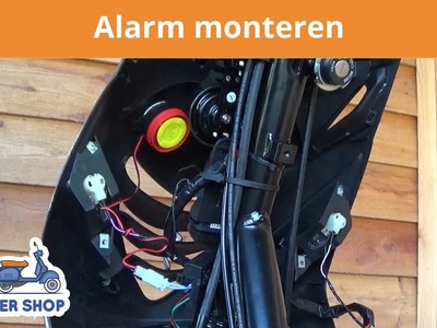Alarm monteren in een Piaggio Zip | Montagevideo - De Scooter Shop