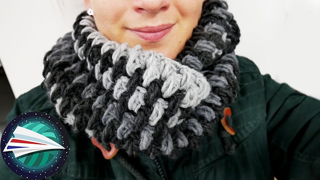 Winter Sjaal van Woolly Hugs MAKKELIJK | Puff steek sjaal met leuk kleurpatroon