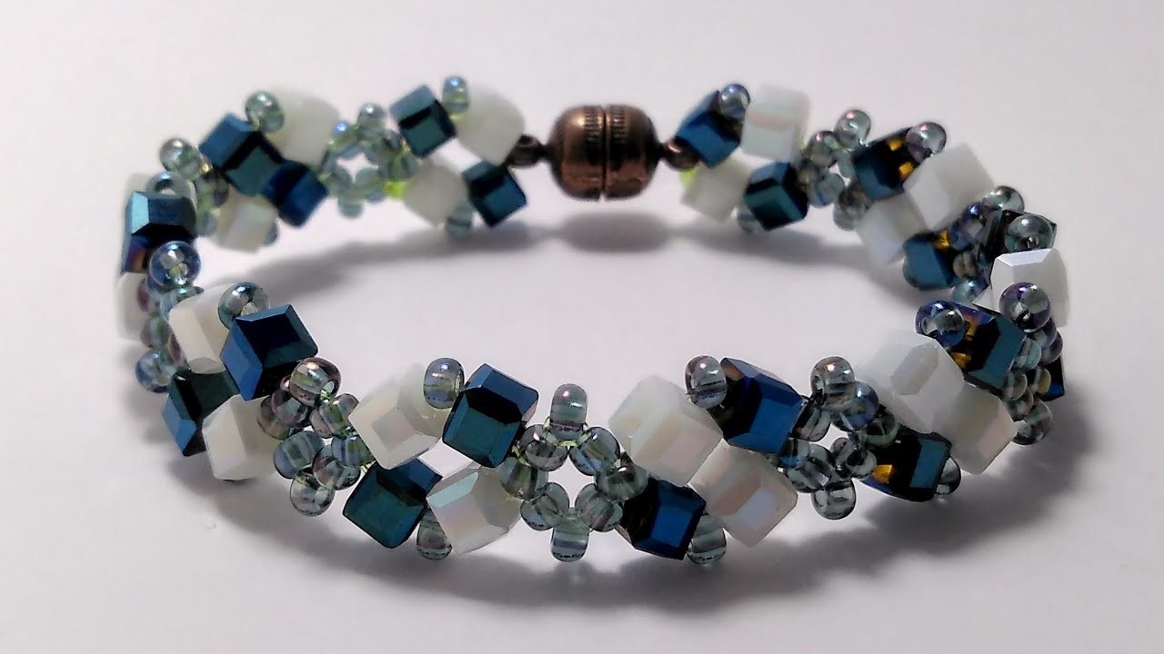 Easy and elegant bracelet making with cubic crystals * Браслет из квадратного кристалла *