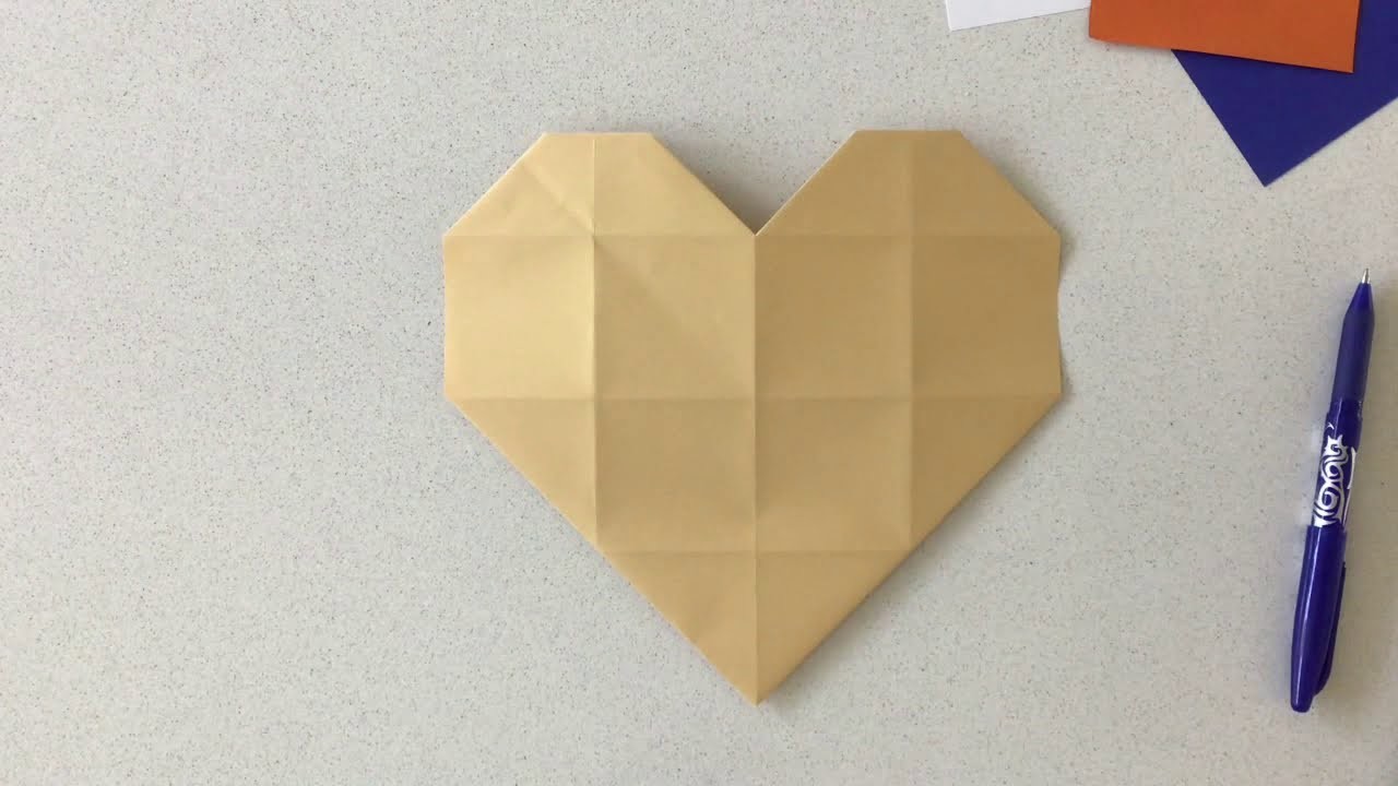 Instructie papieren hartje vouwen