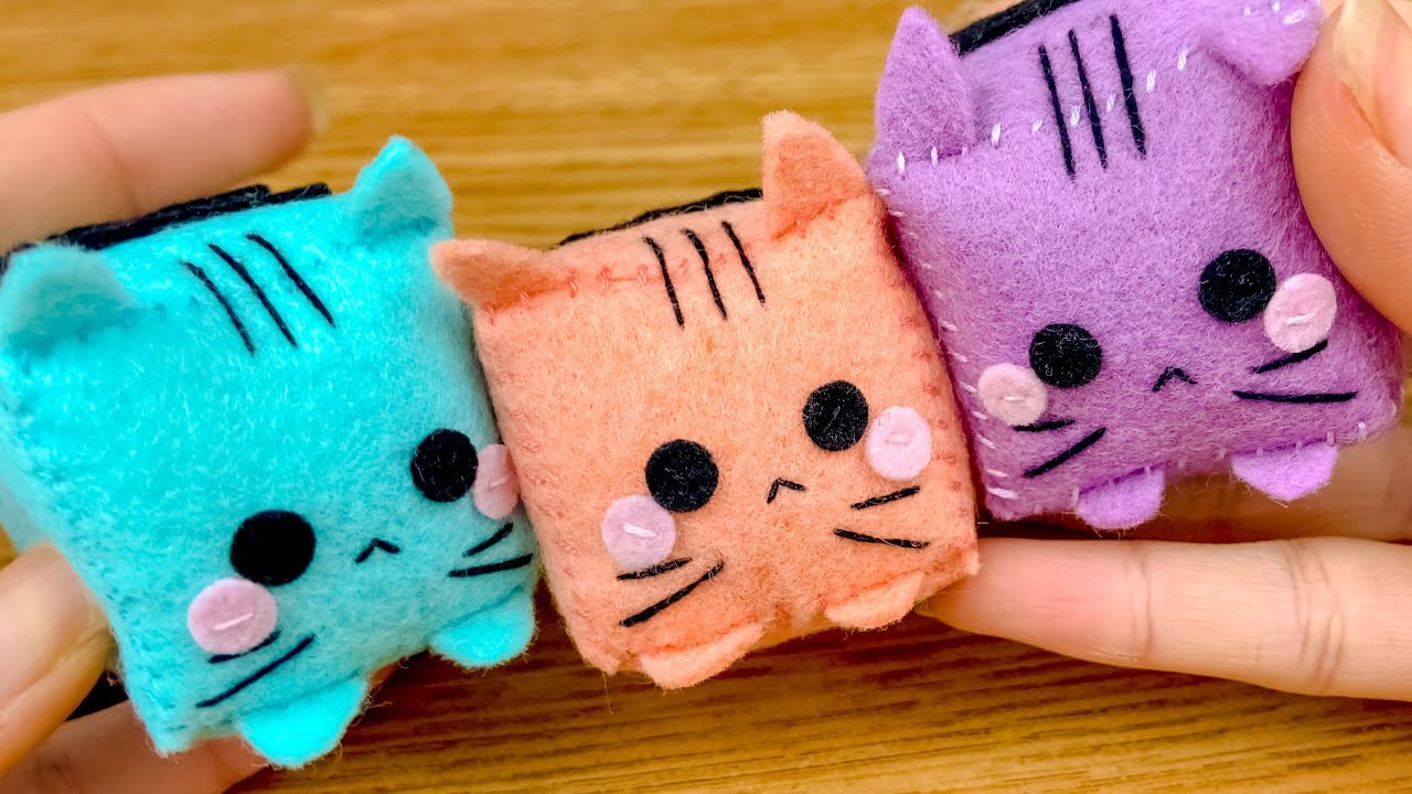 Hand Sewn Cube Cats  (Attempt #2)