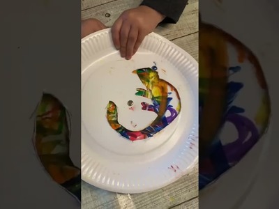 Bewegende kameleon knutselen van papieren bordjes