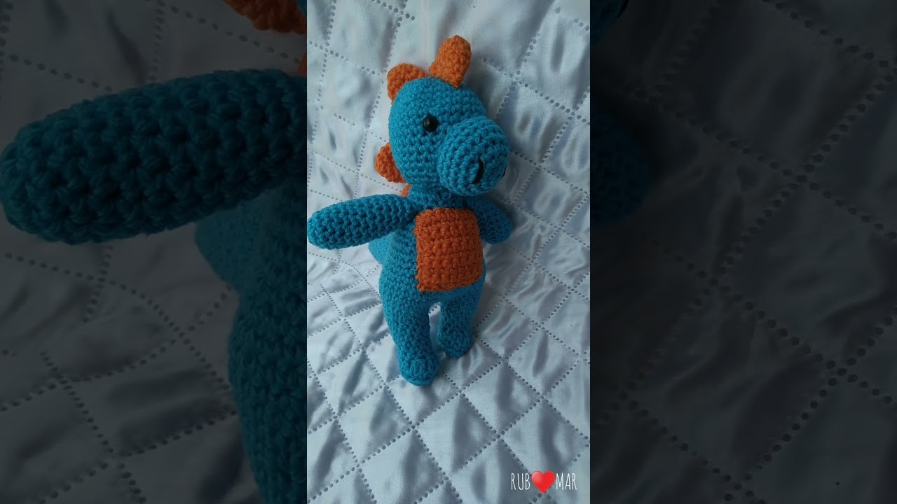 Stegosaurus a crochet ????.