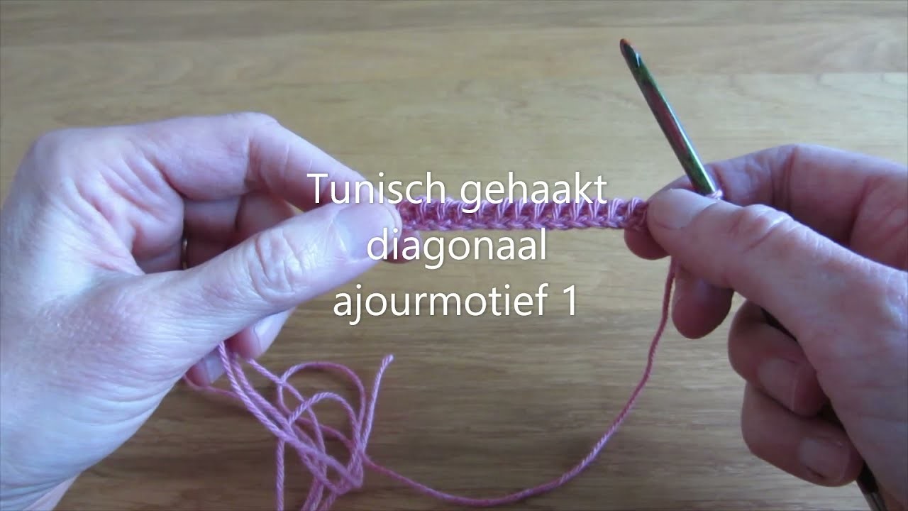 Tunisch diagonaal ajourmotief 1