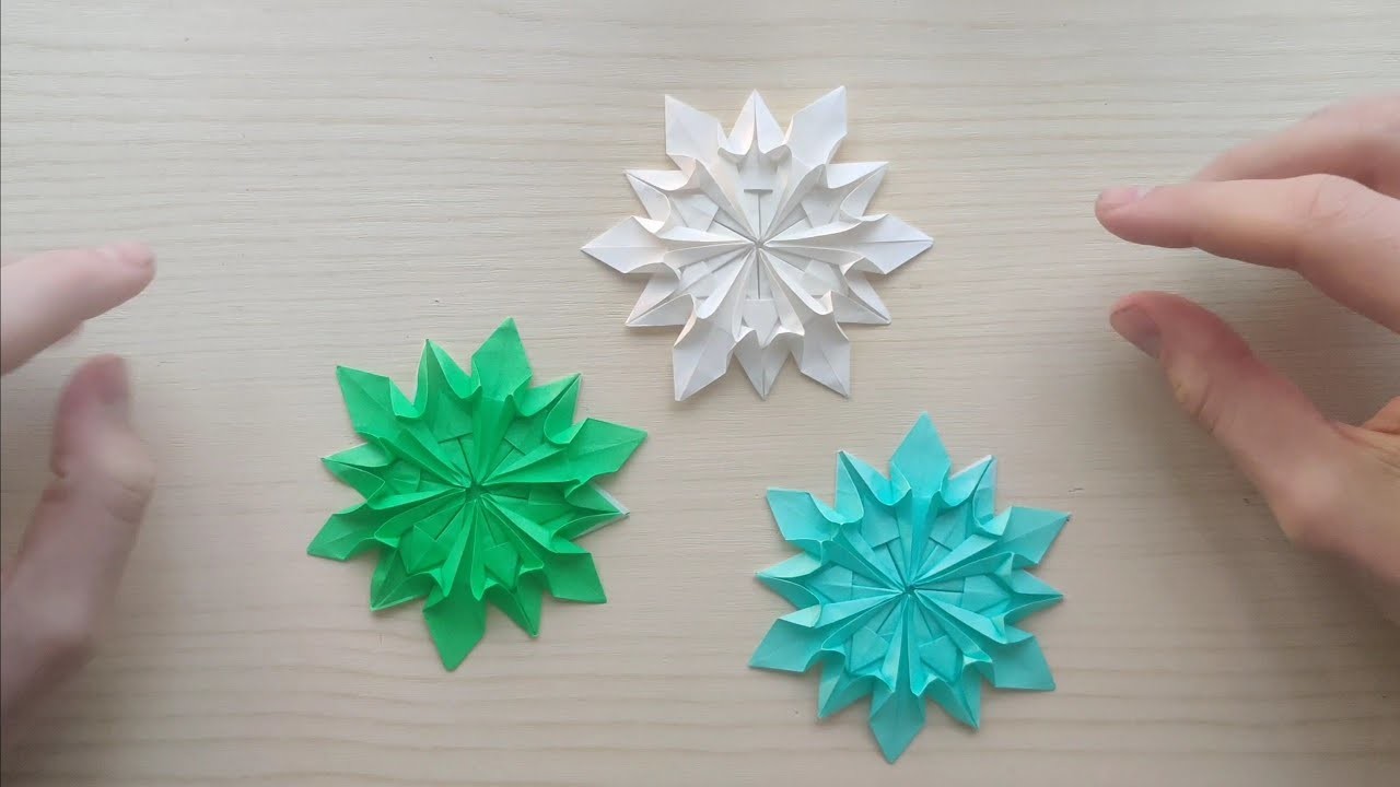 How To Make Origami Christmas Snowflake!