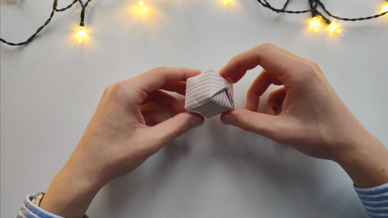 How To Make Origami Inflatable Christmas Ball!